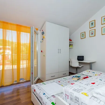 - Lovely With Private Pool *