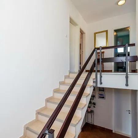 Willa - Lovely With Private Pool *