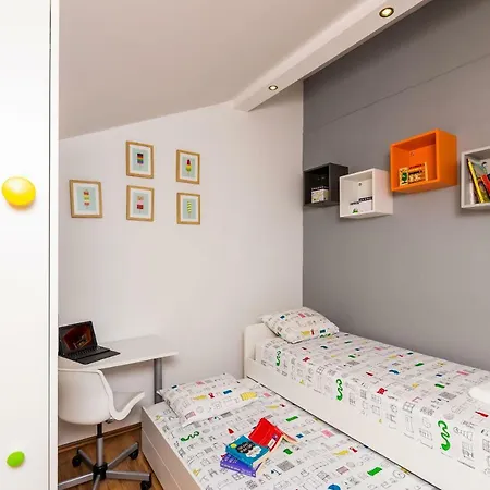 - Lovely With Private Pool Willa