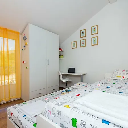 - Lovely With Private Pool Вилла